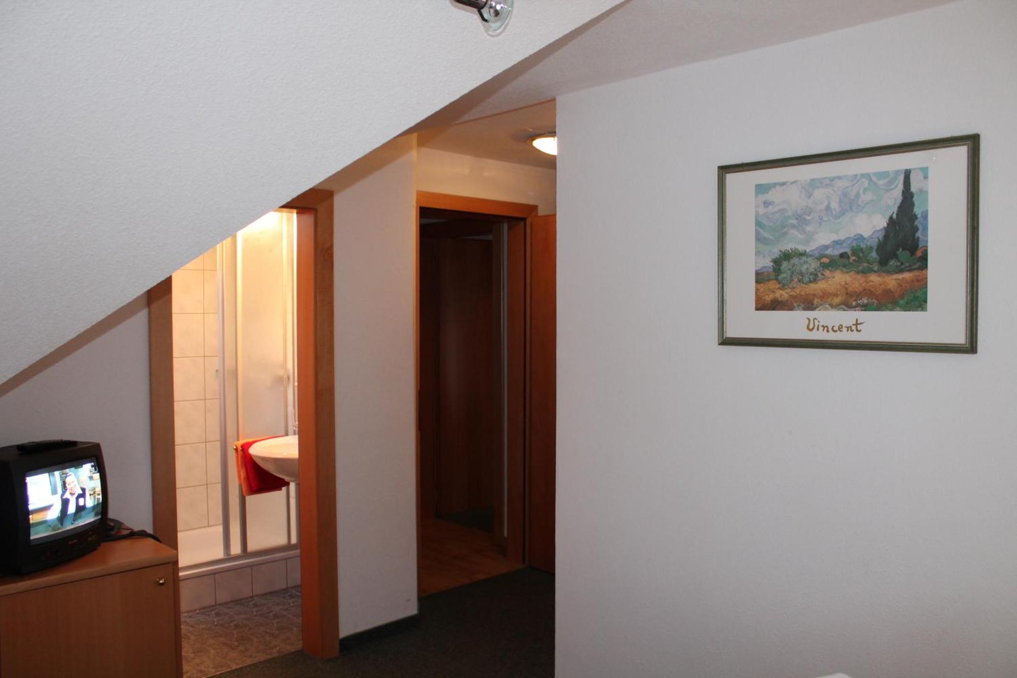 Maximilian Apartment *